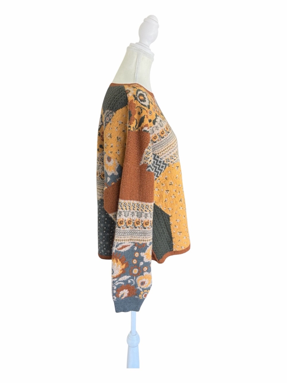 Garnett Hill Medium Recycled Cashmere Patchwork Sweater Boat Neck - Picture 8 of 15